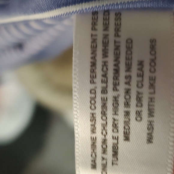 Cutter & Buck long sleeve shirt - Picture 7 of 8